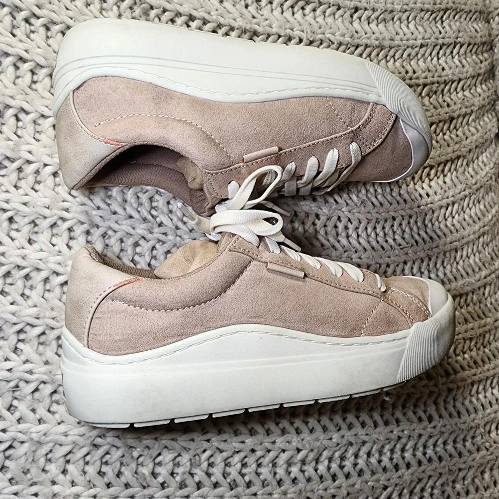 Dr. Scholl's Shoes Time Off Taupe Casual And Fashion Women's 7.5 Sneakers